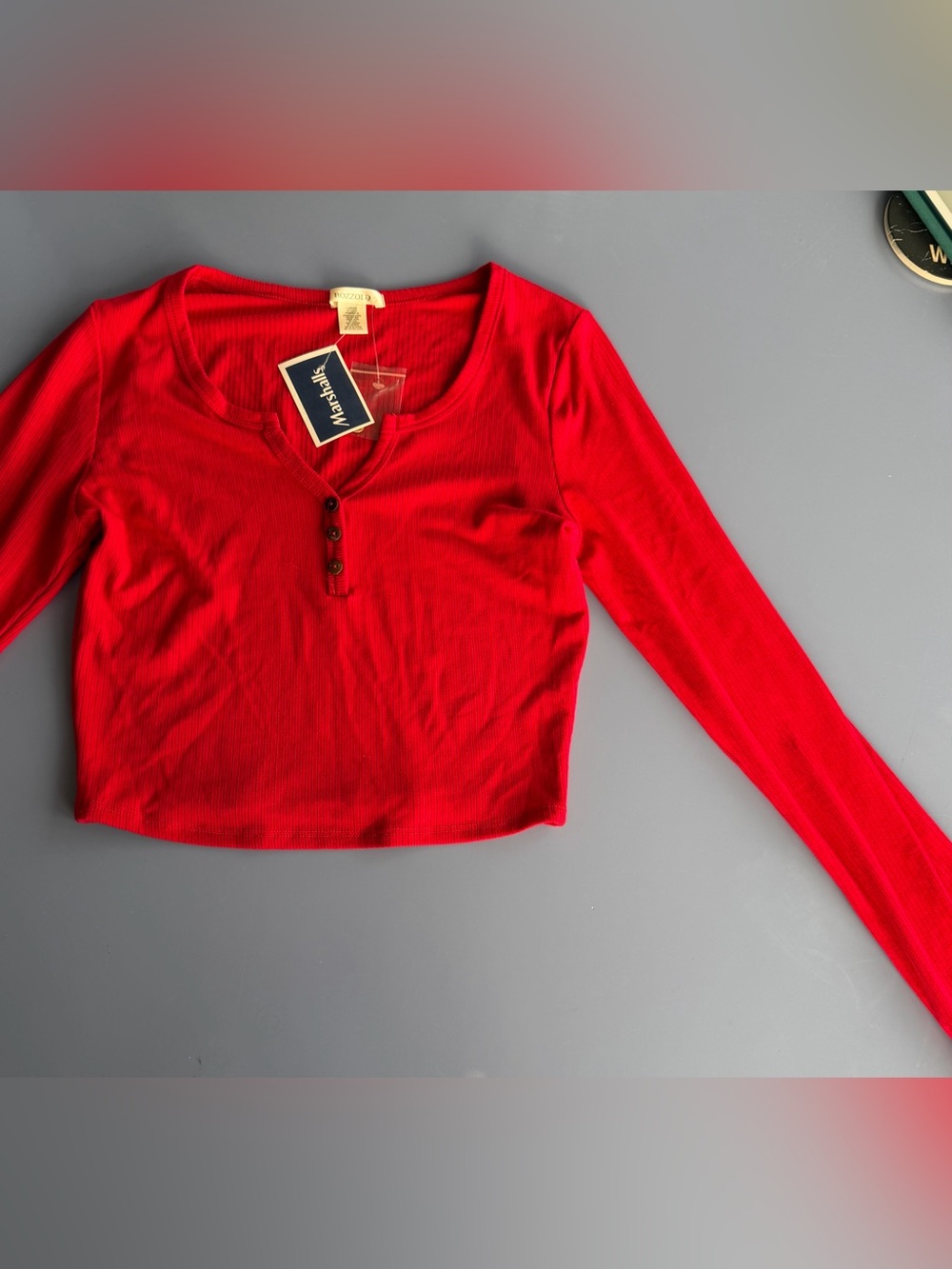 Bozzolo Vibrant Red Ribbed Henley Top